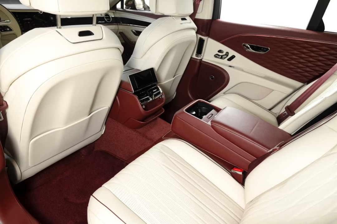 Bentley Flying Spur Azure - foto 17