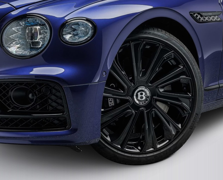 Bentley Flying Spur Mulliner - foto 28