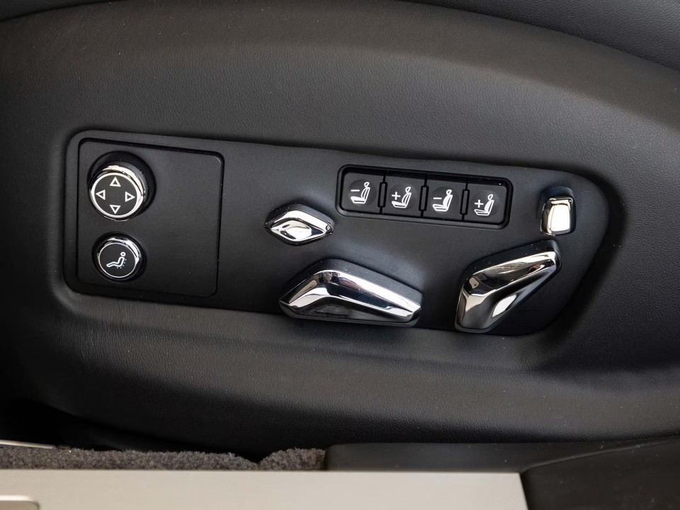 Bentley Flying Spur S - foto 16