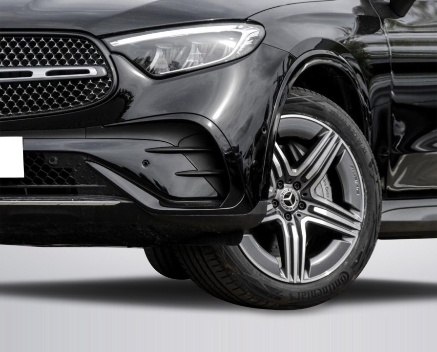 Mercedes-Benz GLC Coupe 300 4MATIC AMG - foto 17