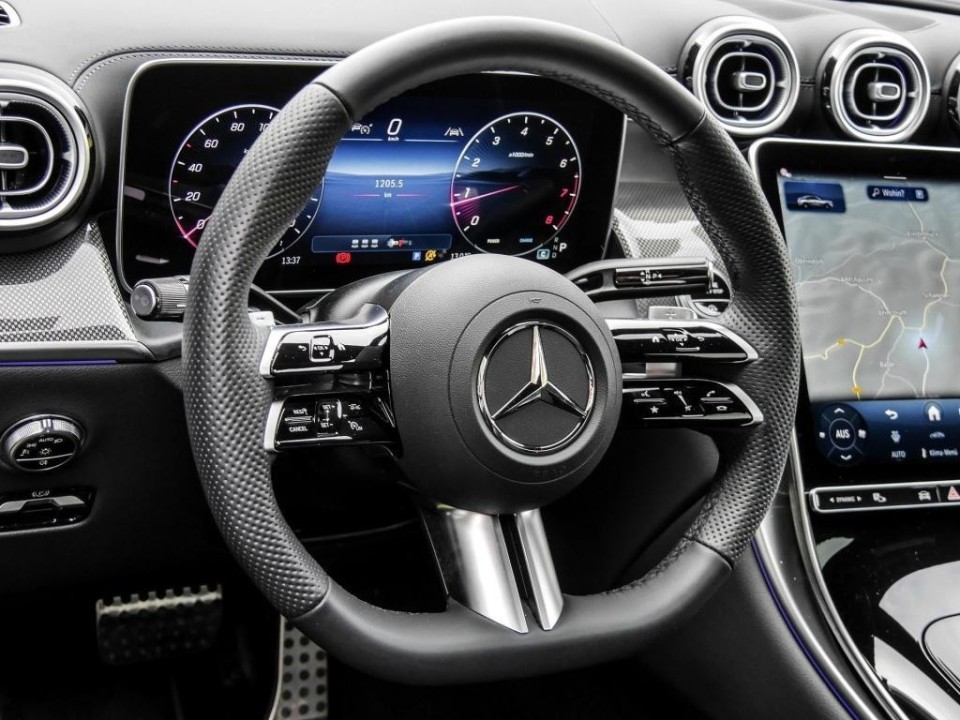 Mercedes-Benz GLC Coupe 300 4MATIC AMG - foto 6
