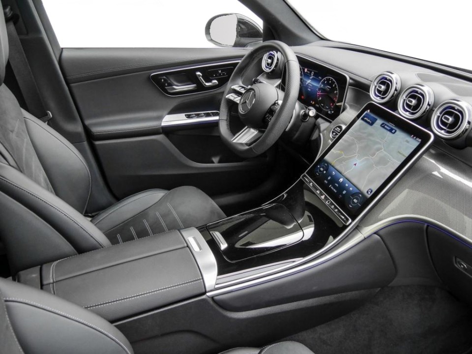 Mercedes-Benz GLC Coupe 300 4MATIC AMG - foto 8