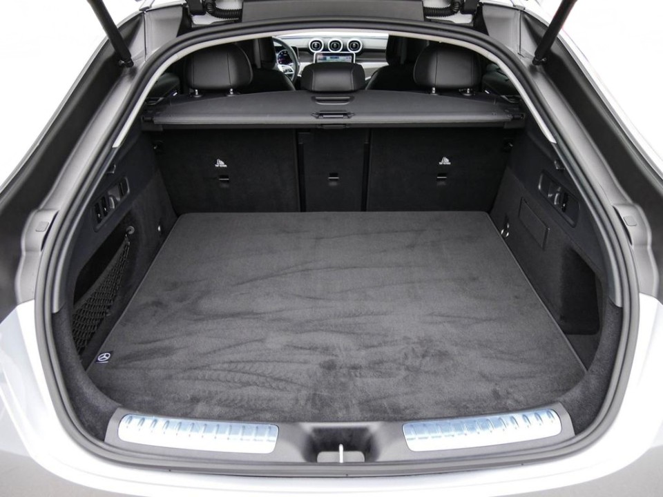 Mercedes-Benz GLC Coupe 300 4MATIC - foto 12