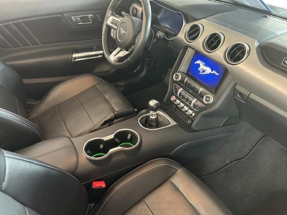 Ford Mustang GT Convertible - foto 10