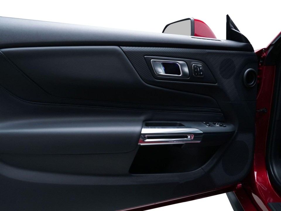 Ford Mustang Ecoboost - foto 30