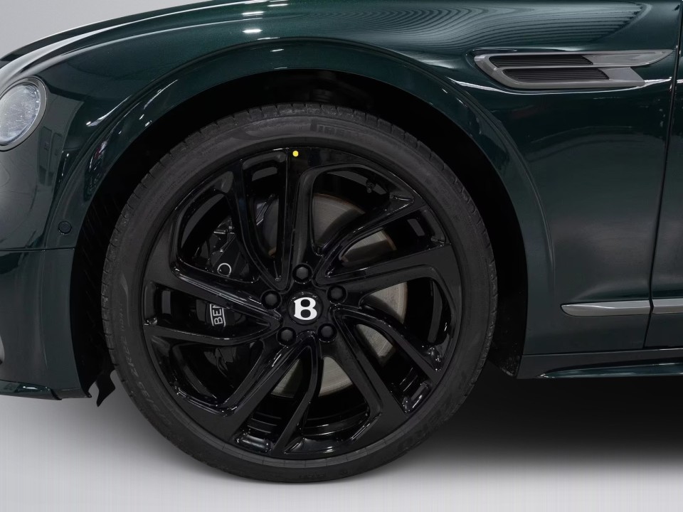 Bentley Flying Spur - foto 20