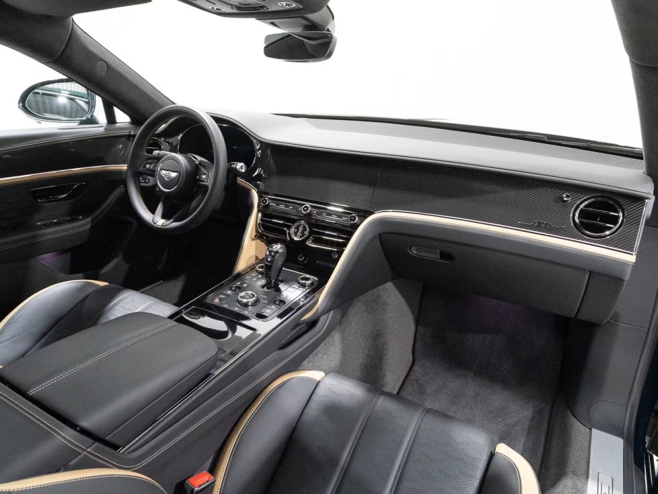 Bentley Flying Spur - foto 6