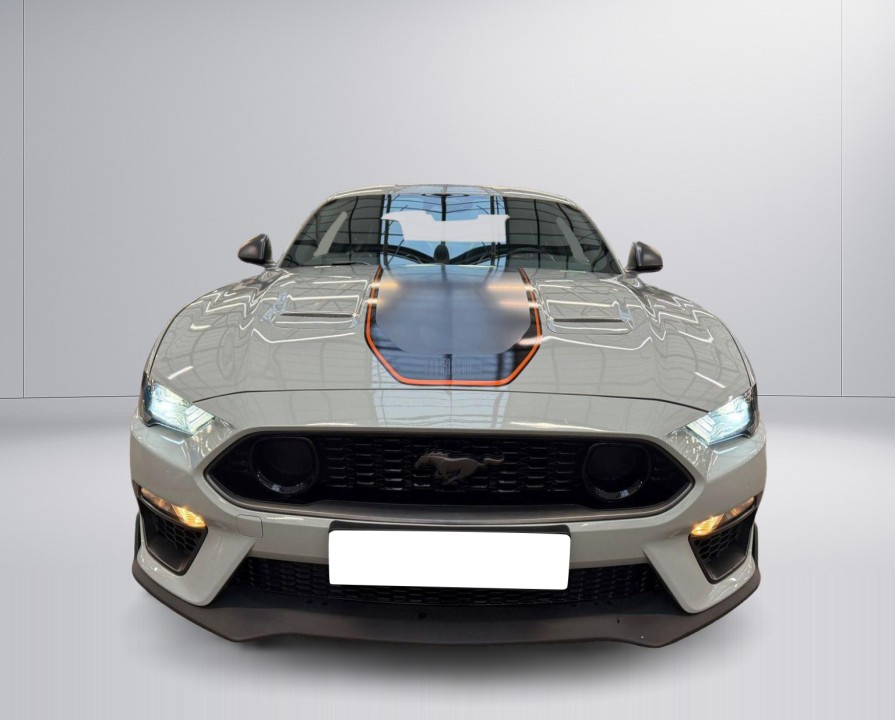 Ford Mustang - foto 6