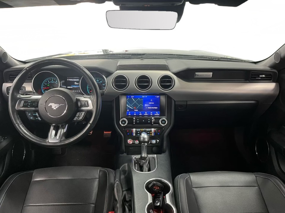 Ford Mustang GT - foto 9