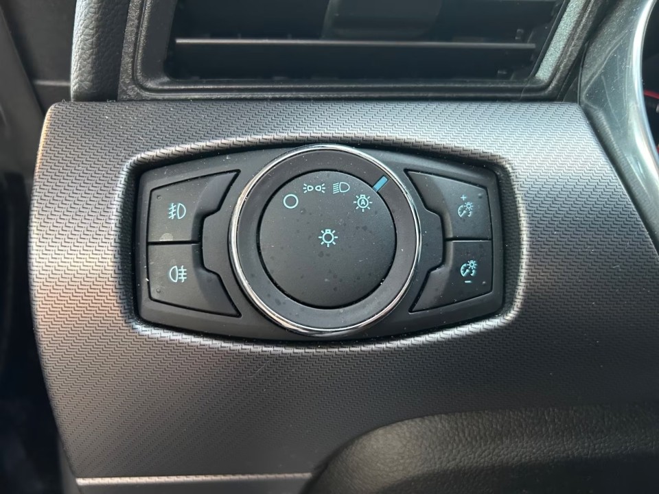 Ford Mustang GT - foto 13