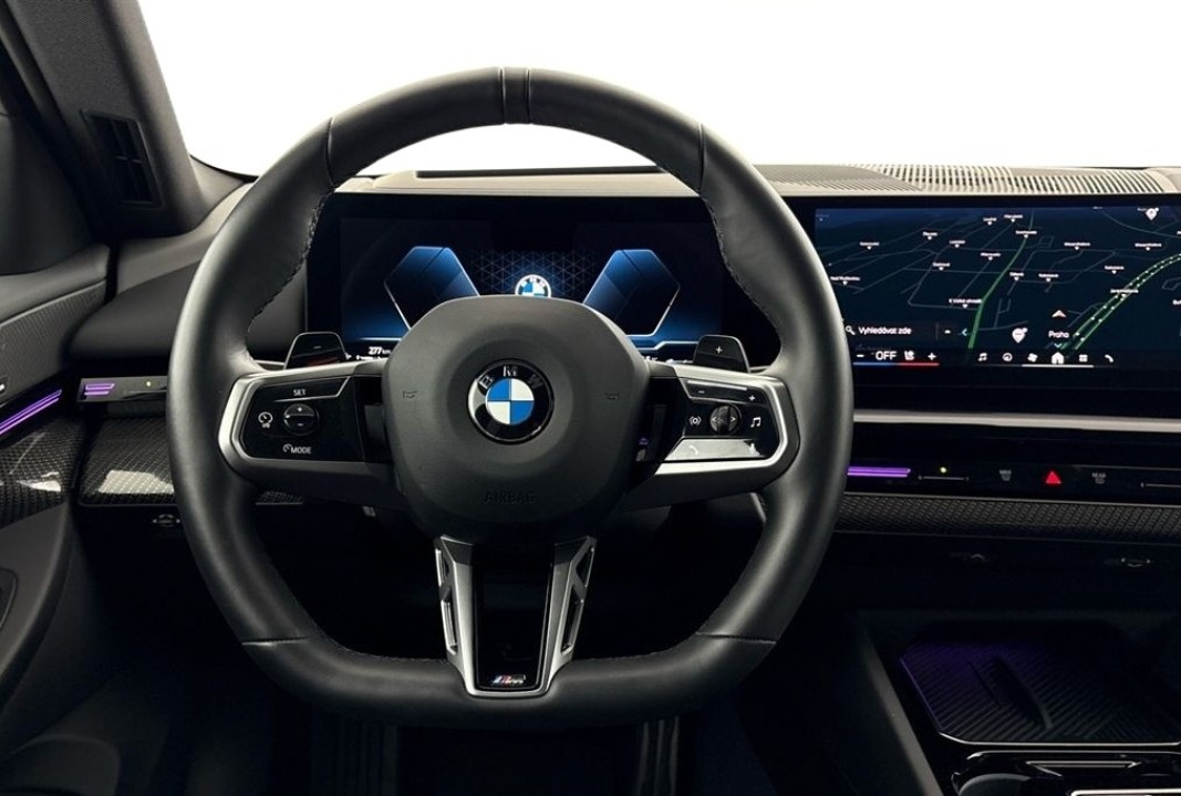 BMW Seria 5 xDrive540d - foto 7