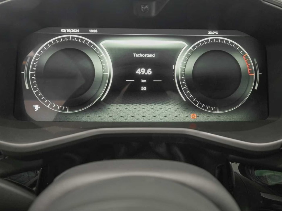 Aston Martin DBX - foto 15