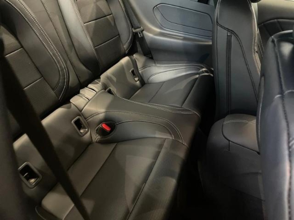 Ford Mustang GT Coupe - foto 6
