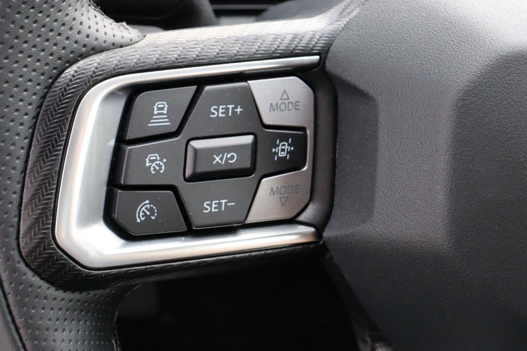 Ford Mustang GT - foto 14