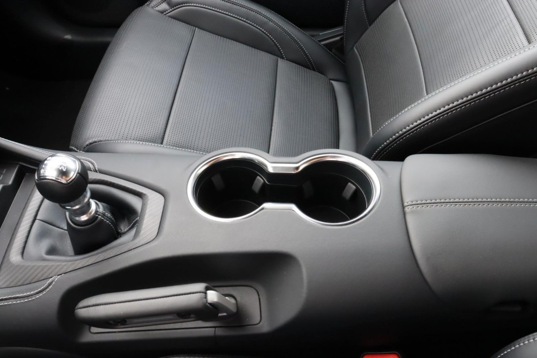 Ford Mustang GT - foto 13