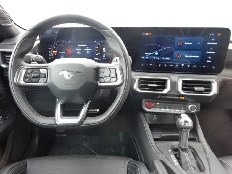 Ford Mustang GT Coupe - foto 9