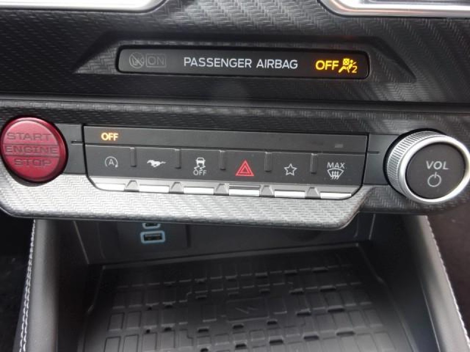 Ford Mustang GT Coupe - foto 16