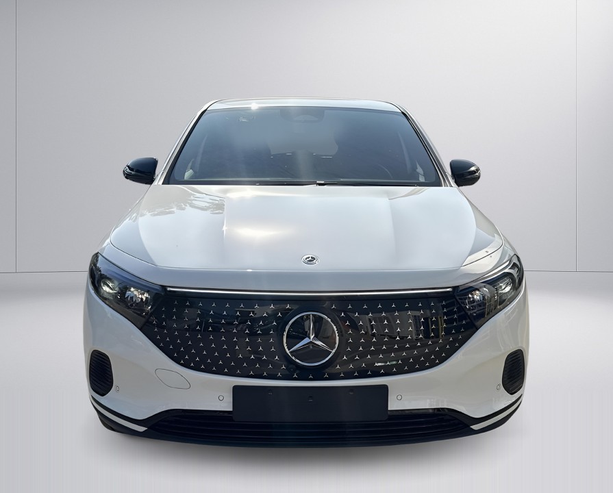 Mercedes-Benz EQA 250+ (3)