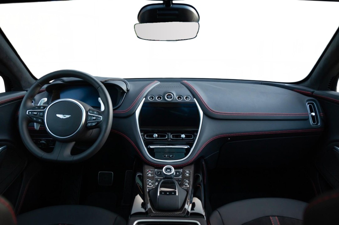 Aston Martin DBX - foto 10