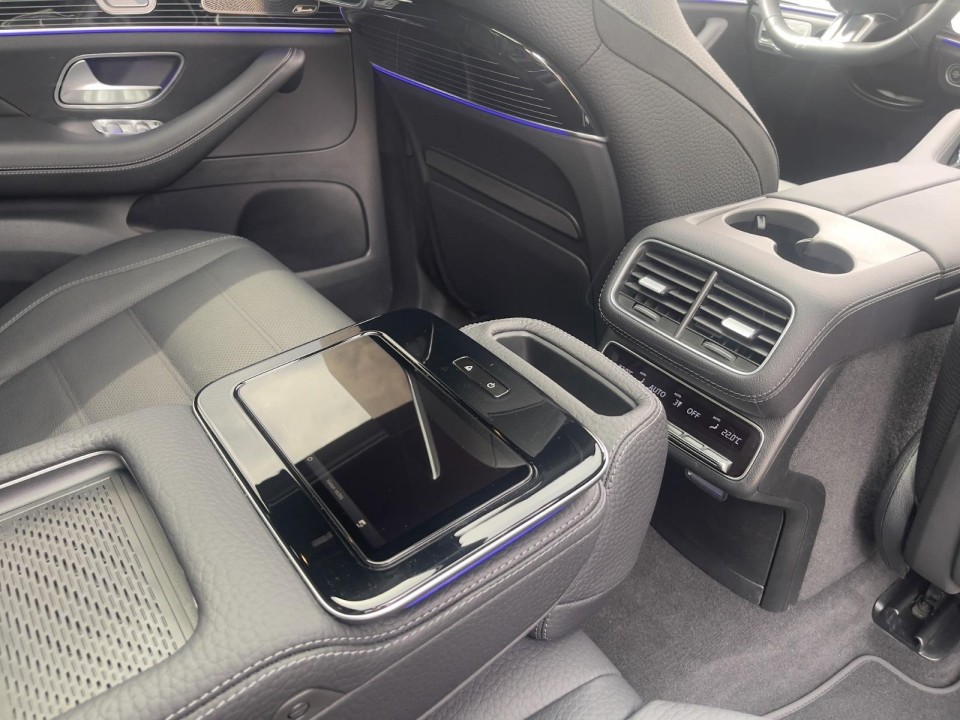 Mercedes-Benz GLS 450d 4MATIC AMG - foto 17