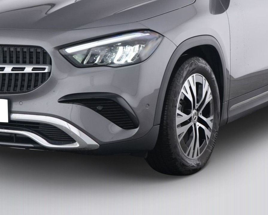 Mercedes-Benz GLA 220d 4MATIC - foto 13