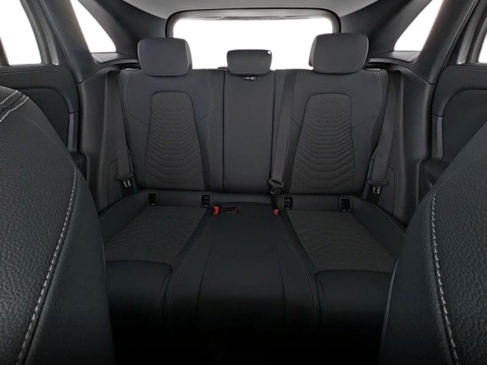 Mercedes-Benz GLA 220d 4MATIC - foto 12