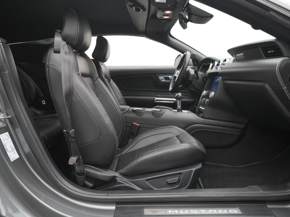 Ford Mustang GT Cabrio - foto 23