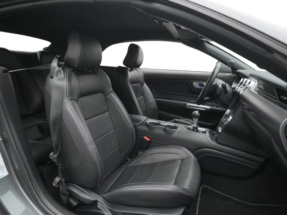 Ford Mustang GT Cabrio - foto 24