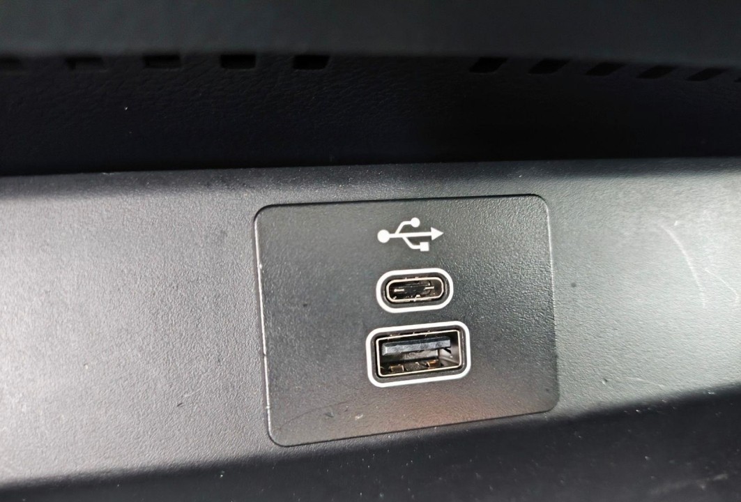 Ford Ranger XLT - foto 12