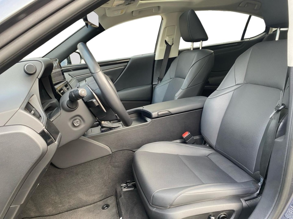 Lexus Seria ES 300h Executive - foto 9