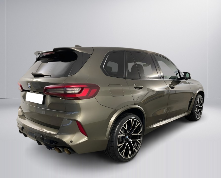 BMW X5 M (2)