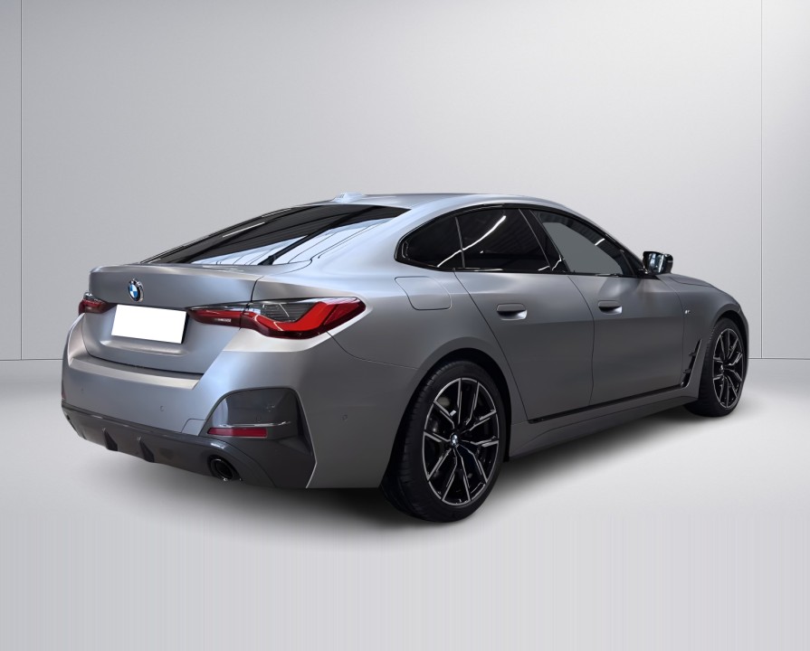 BMW Seria 4 xDrive420d M-Sport (2)