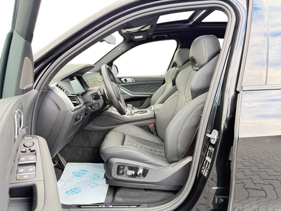 BMW X5 M Competition - foto 12