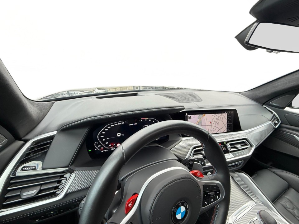 BMW X5 M Competition - foto 29