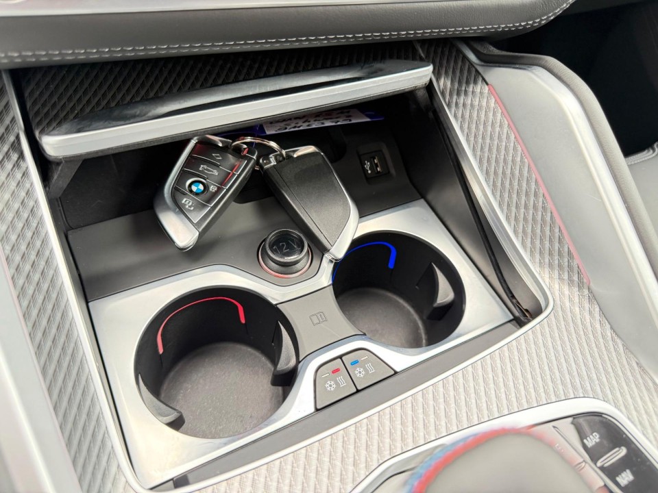 BMW X5 M Competition - foto 32
