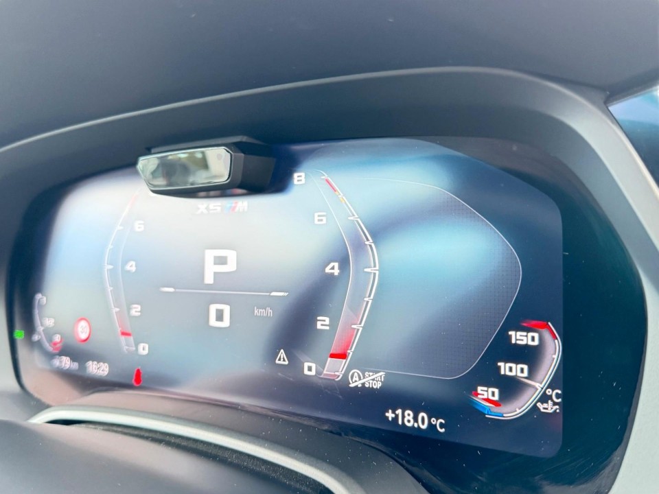 BMW X5 M Competition - foto 43