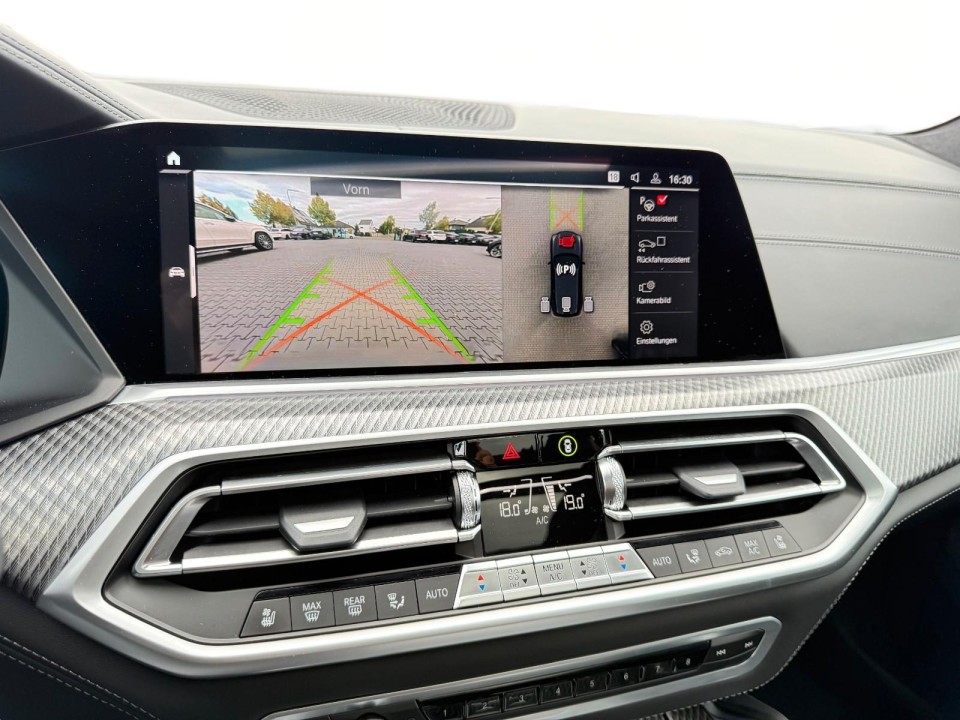 BMW X5 M Competition - foto 33