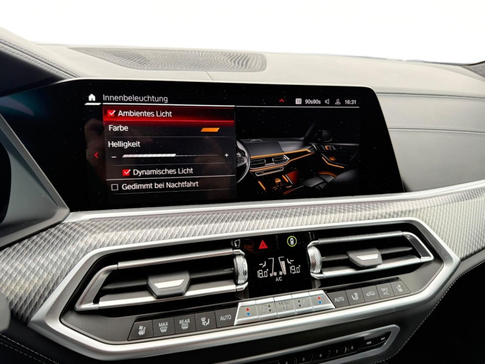 BMW X5 M Competition - foto 37