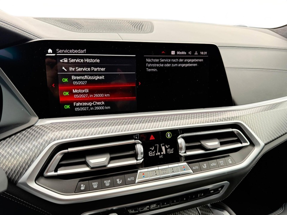 BMW X5 M Competition - foto 39