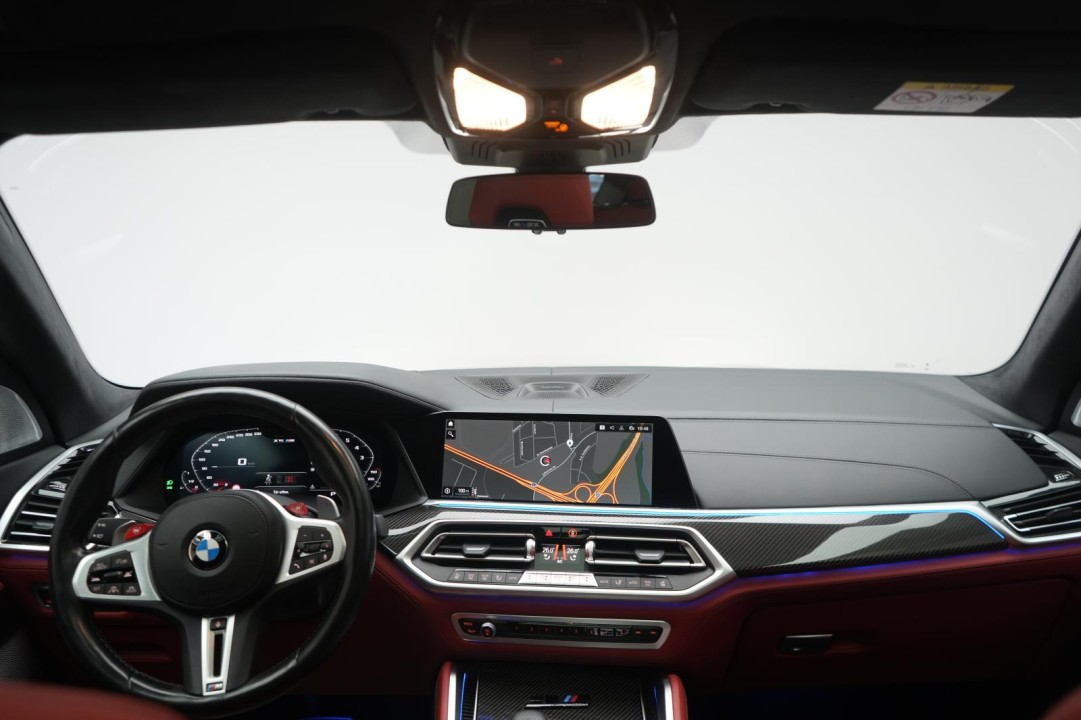 BMW X5 M Competition - foto 15