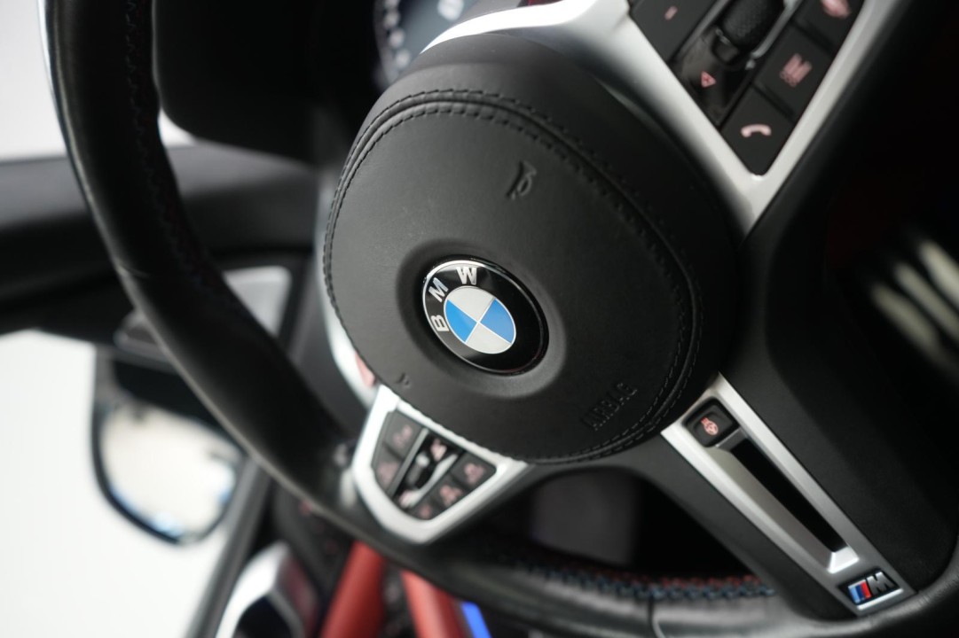 BMW X5 M Competition - foto 26