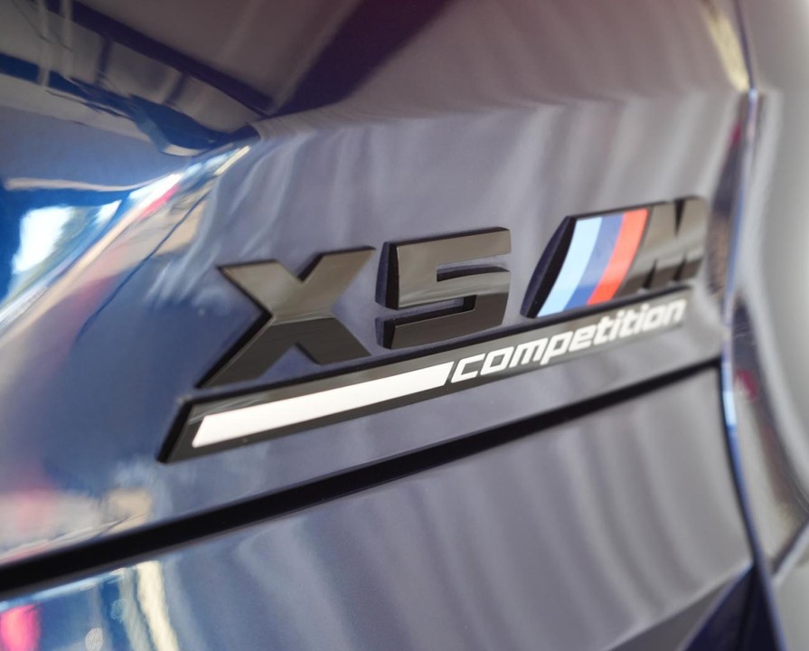 BMW X5 M Competition - foto 40