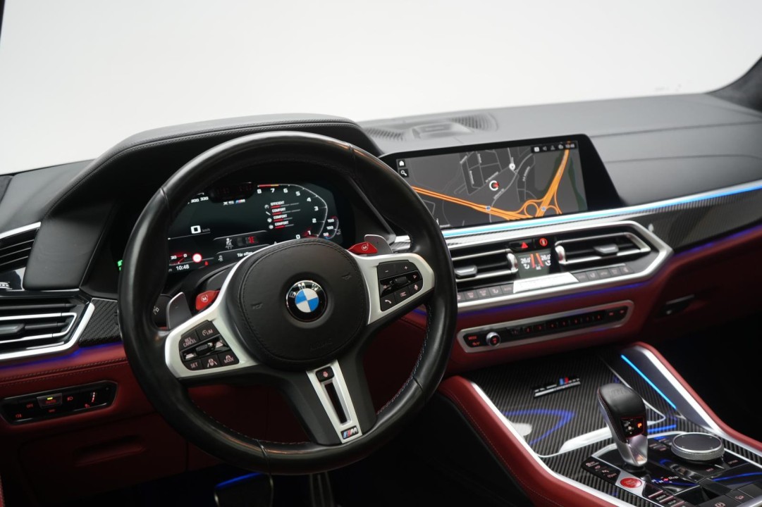 BMW X5 M Competition - foto 17