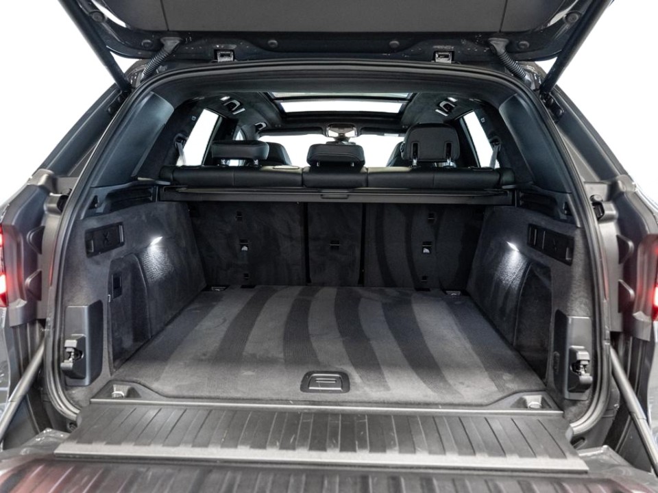 BMW X5 M xDrive Competition - foto 21