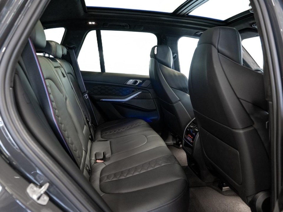 BMW X5 M xDrive Competition - foto 6