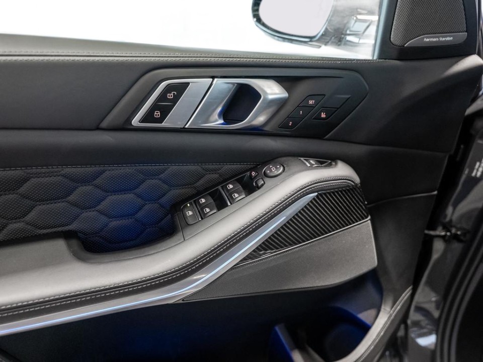 BMW X5 M xDrive Competition - foto 18