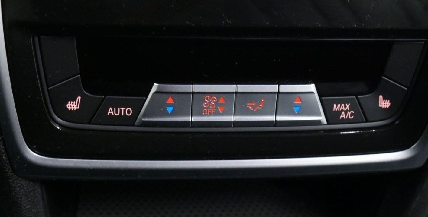 BMW X5 M Competition - foto 15