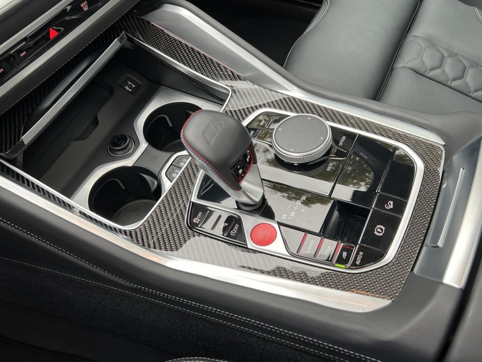 BMW X5 M Competition - foto 15