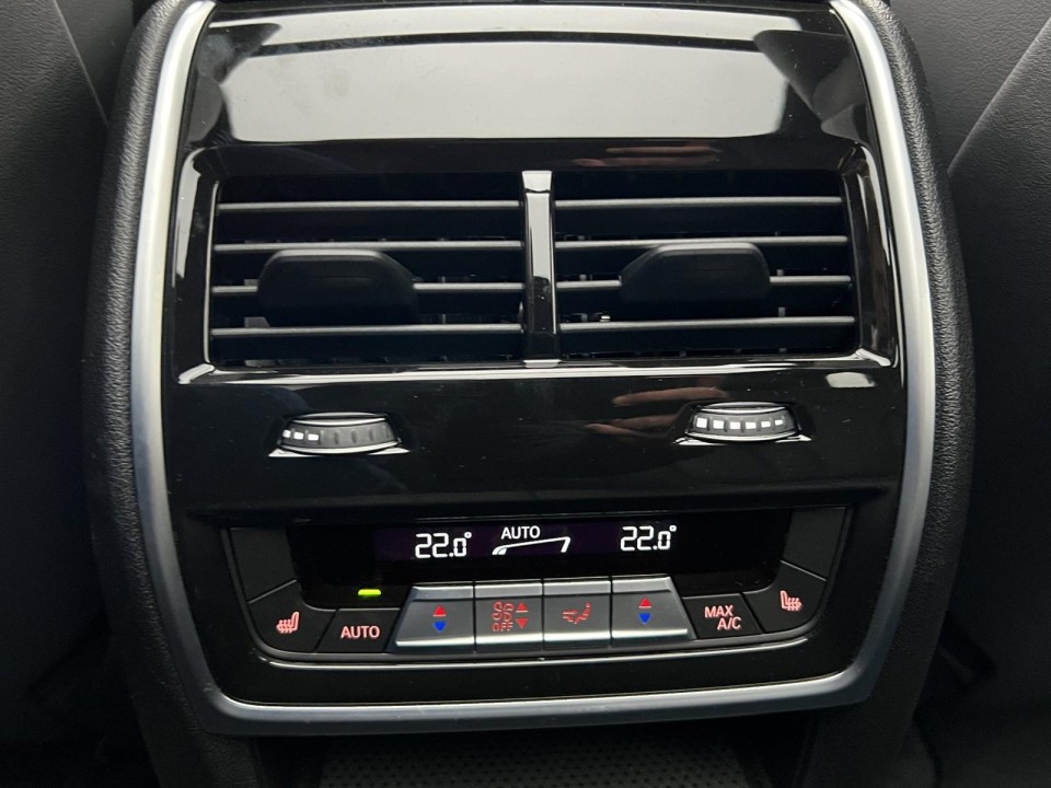 BMW X5 M Competition - foto 18