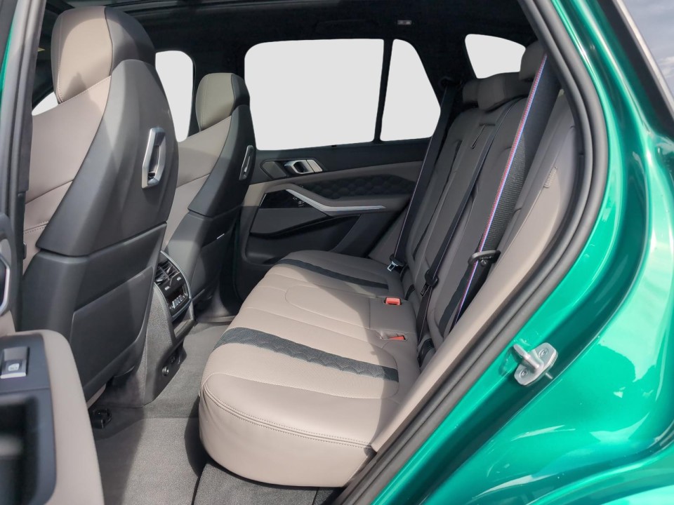 BMW X5 M Competition - foto 11
